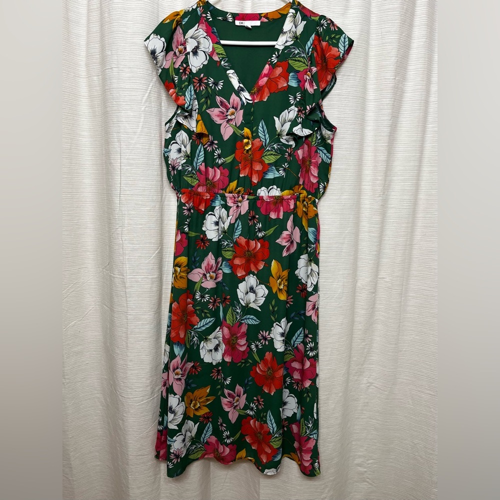DR2 Green Floral Maxi Dress